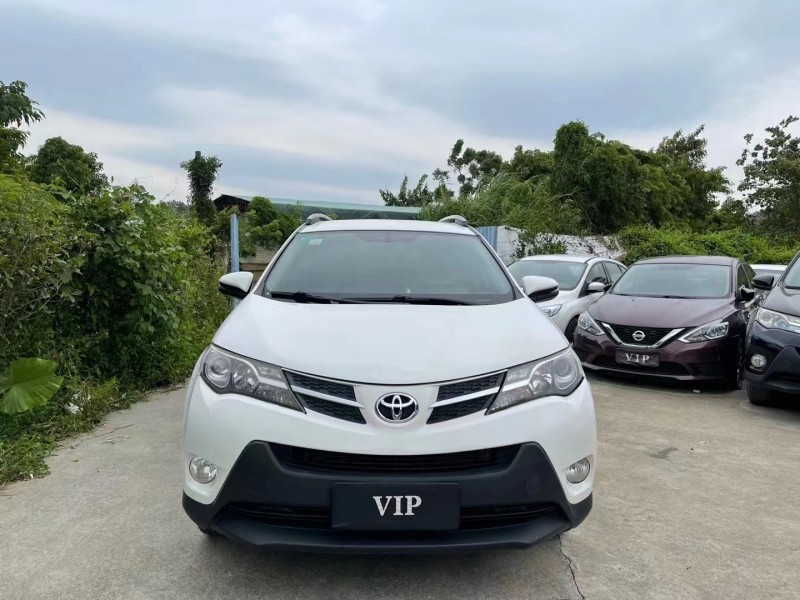 佛山14年豐田RAV4榮放1