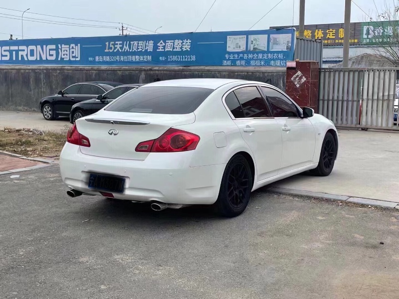 北京13年英菲尼迪G251