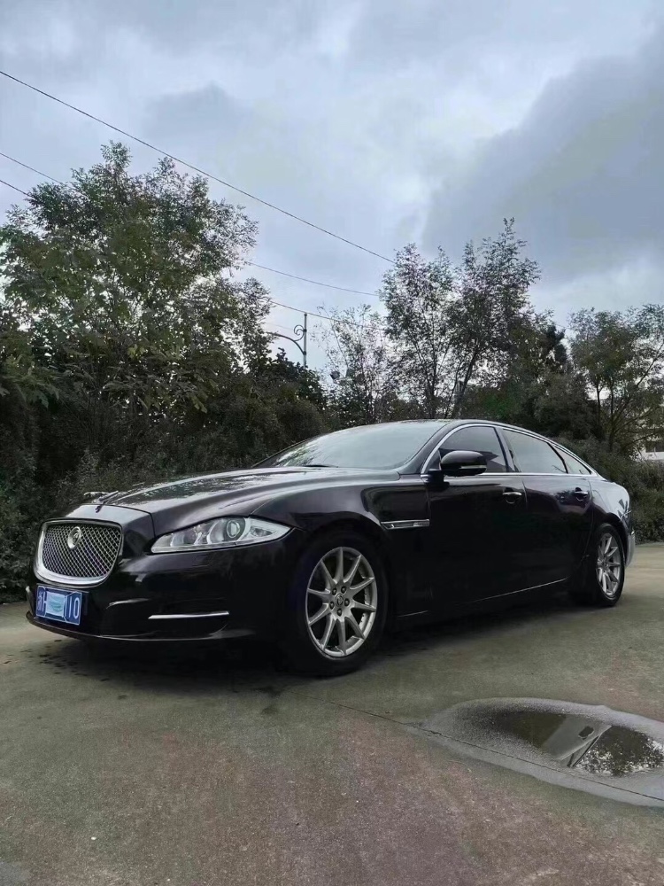 青島13年捷豹XJ7