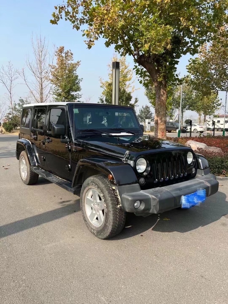 新鄉16年Jeep牧馬人8