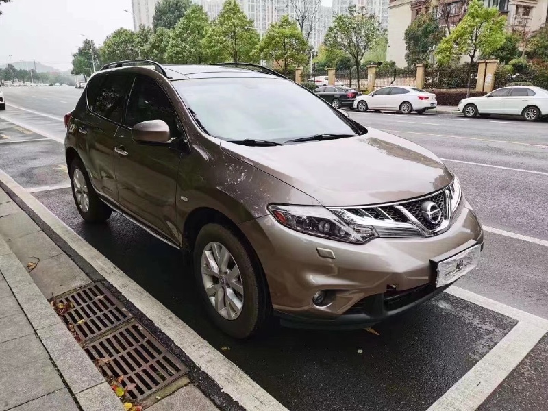 常德13年日產樓蘭8