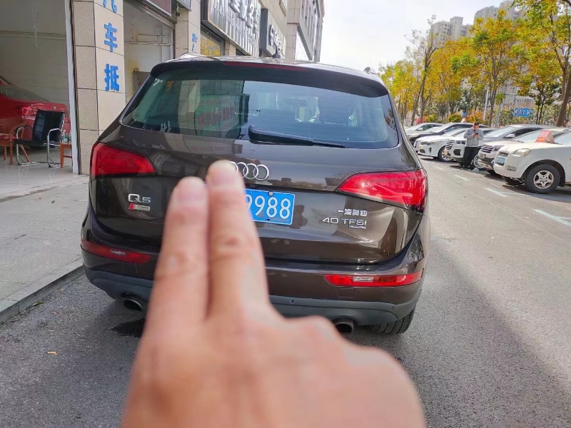 長沙14年奧迪Q54