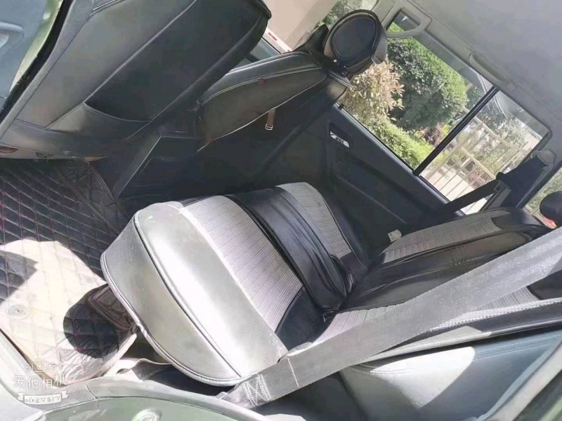 邢臺16年獵豹汽車Q64