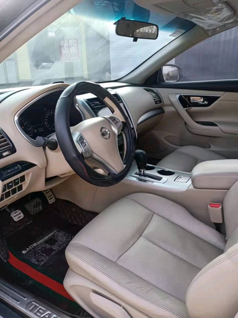 邢臺17年日產天籟6