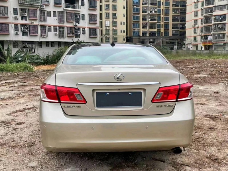 广州10年雷克萨斯ES5
