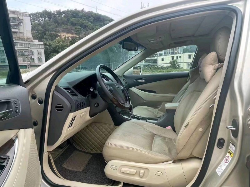 广州10年雷克萨斯ES7