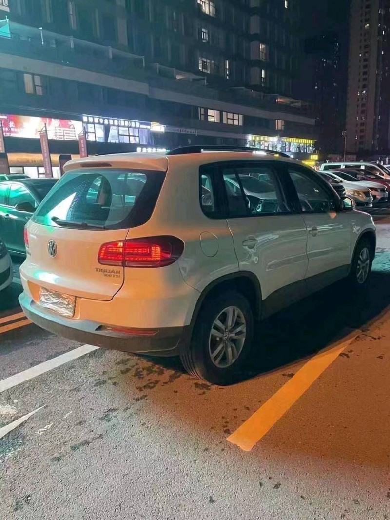 邢臺16年大眾途觀6