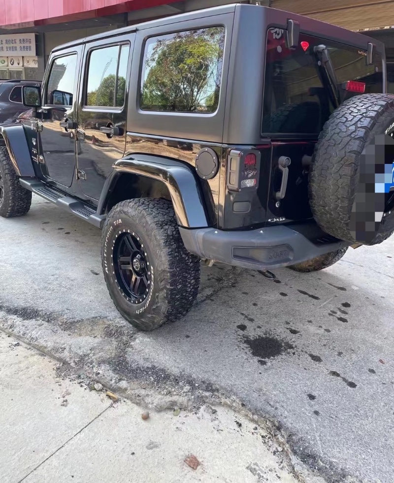 婁底17年Jeep牧馬人5