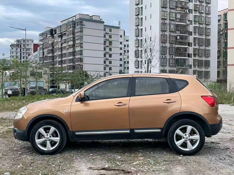 广州12年日产逍客6