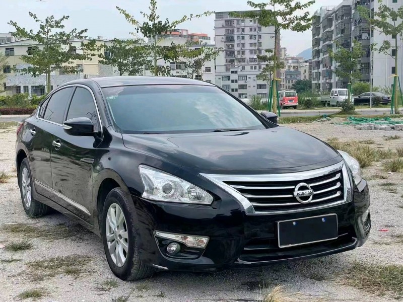 广州15年日产天籁2