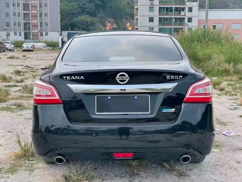 广州15年日产天籁4