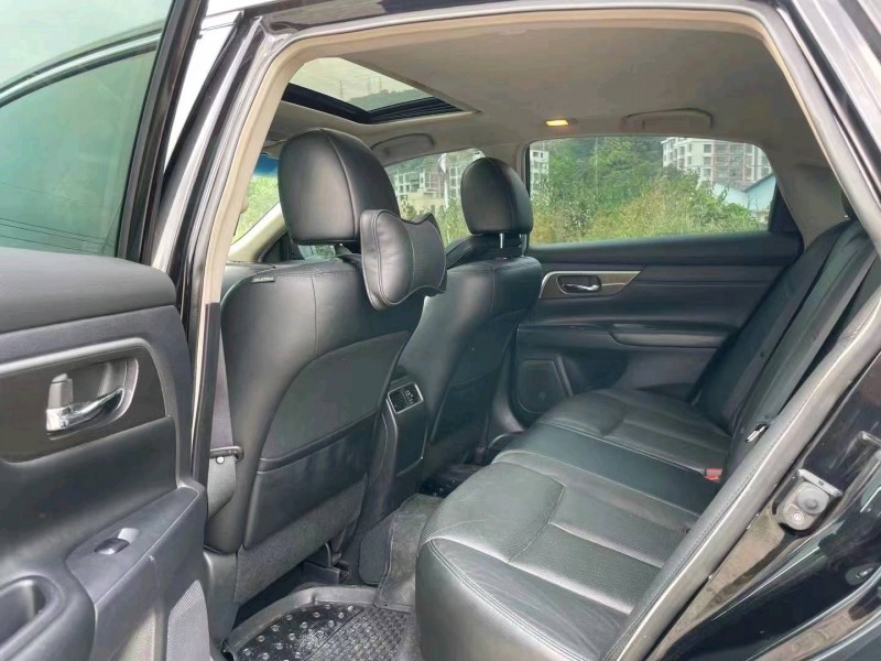 广州15年日产天籁9