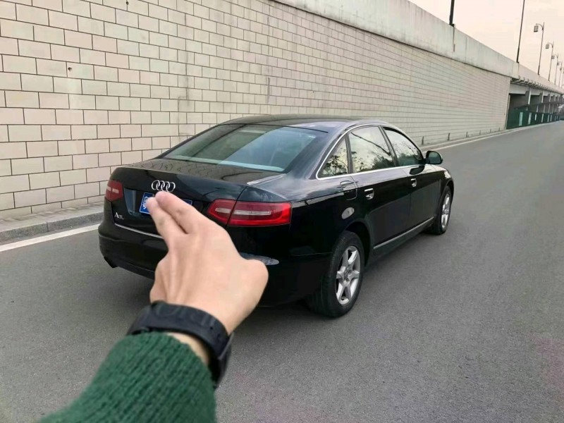 濰坊11年奧迪A6L8