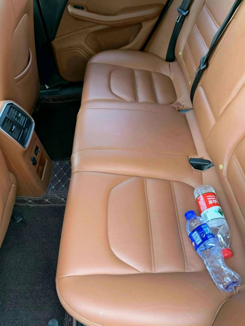 北京18年众泰SR94