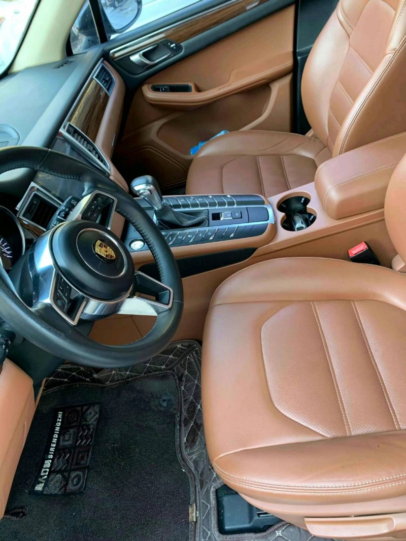 北京18年众泰SR96