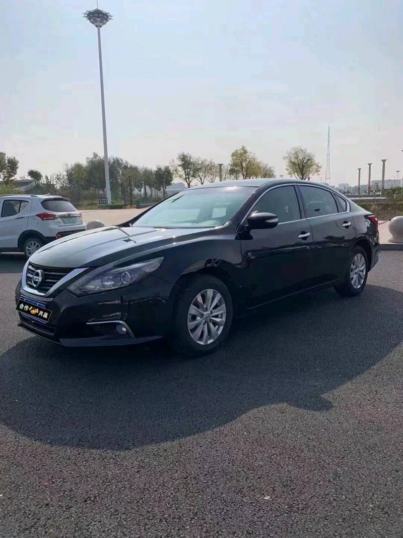 滄州17年日產天籟2