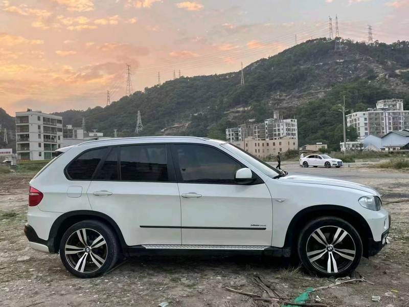 广州10年宝马X53
