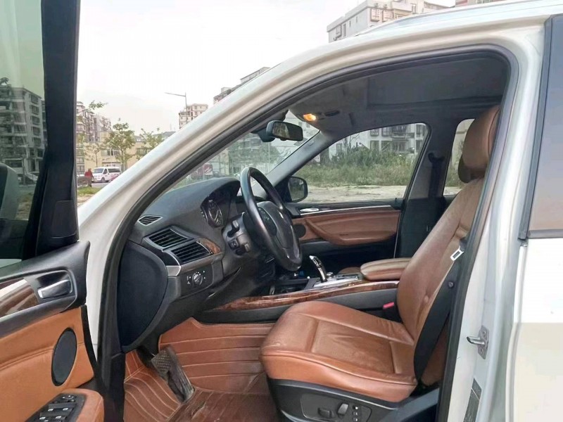 广州10年宝马X56