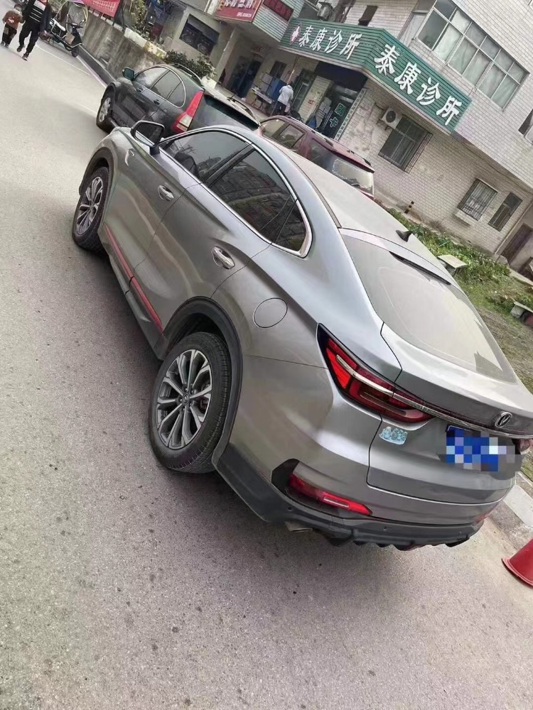 咸寧21年長安汽車CS857