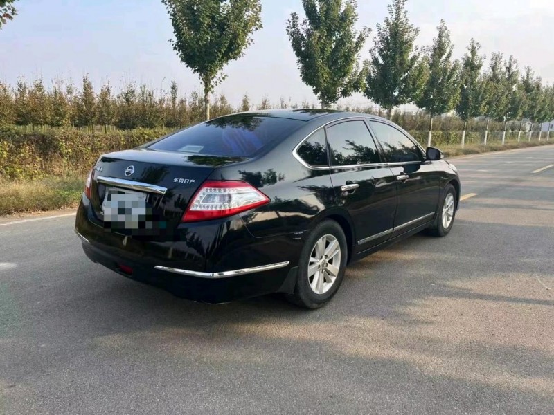 徐州11年日產天籟8
