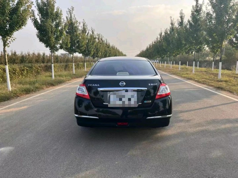 徐州11年日產天籟9