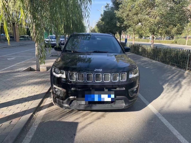 包頭17年Jeep指南者6