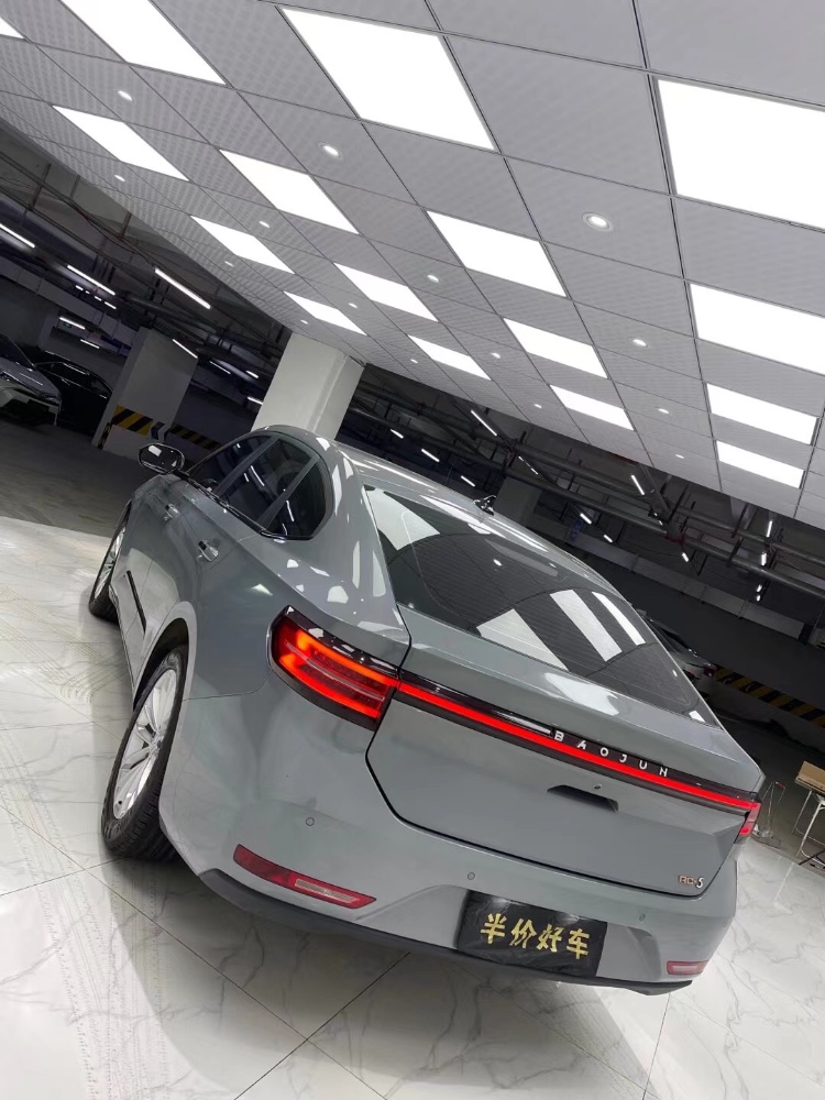 成都20年寶駿RC54