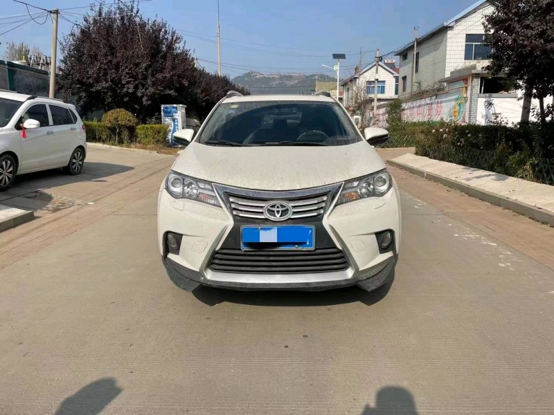 淄博16年豐田RAV4榮放1
