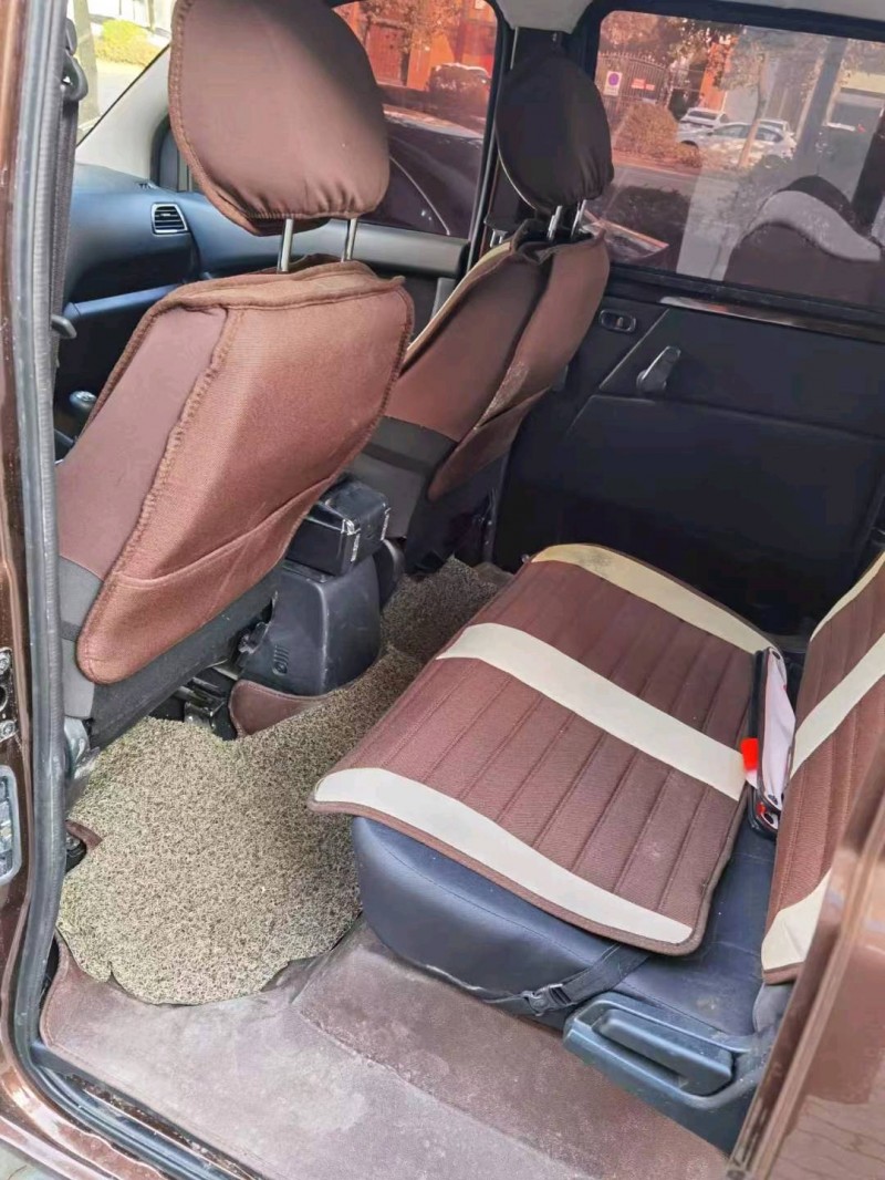 紹興21年長安汽車歐諾5