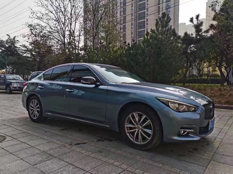 東營15年英菲尼迪Q50L8