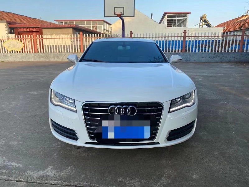 日照14年奧迪A7L1