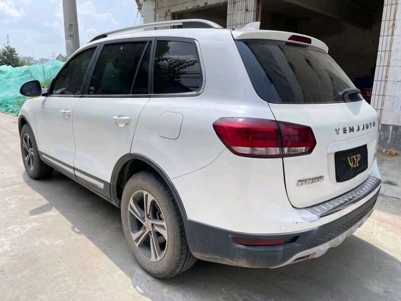 濟寧17年野馬汽車T704