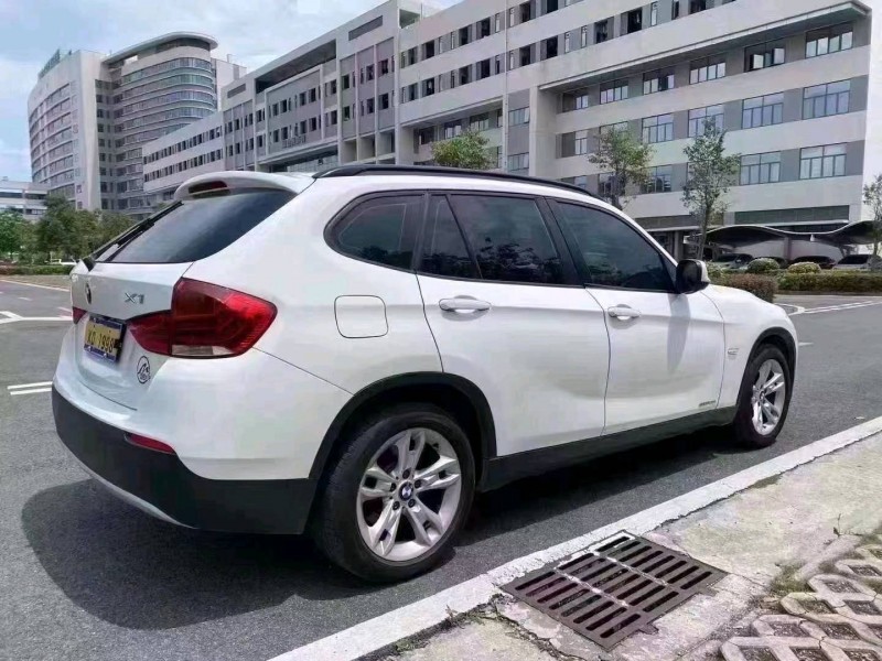 中山12年寶馬X16