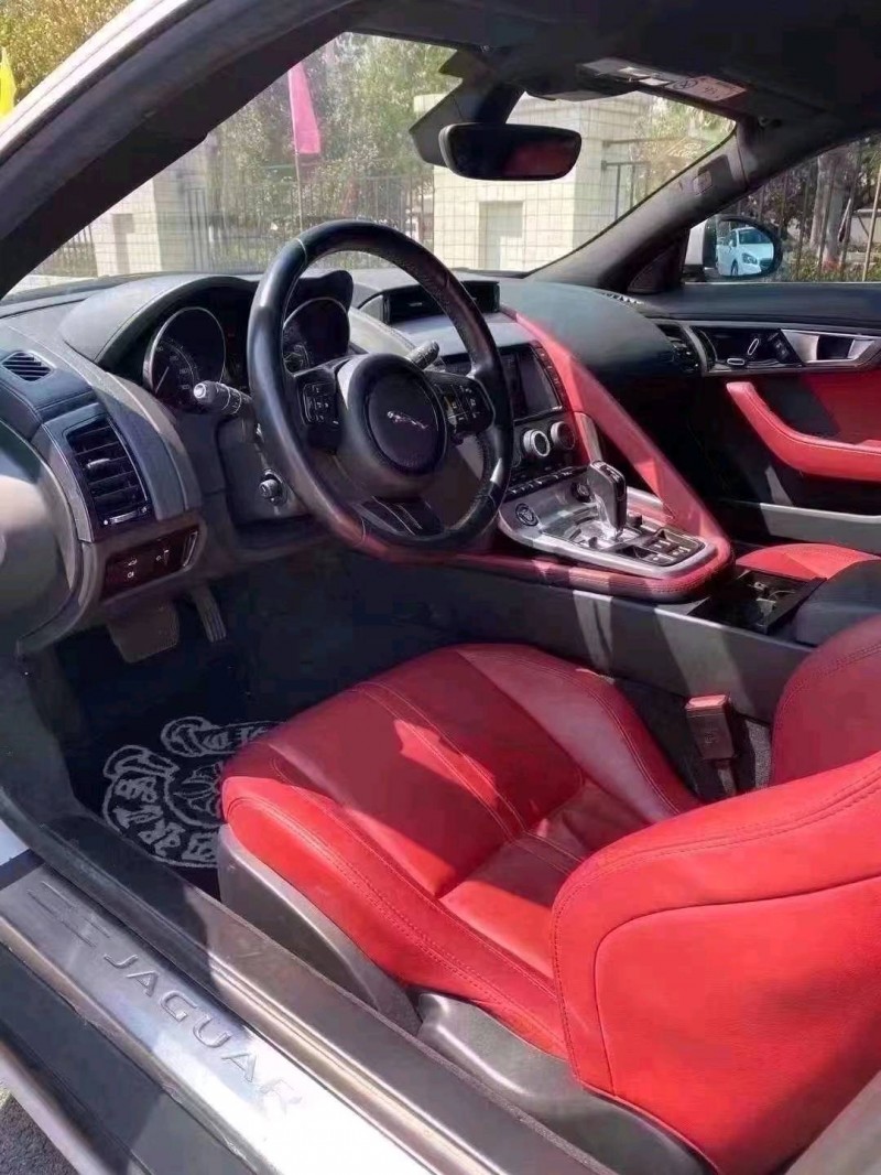 中山15年捷豹F-Type5