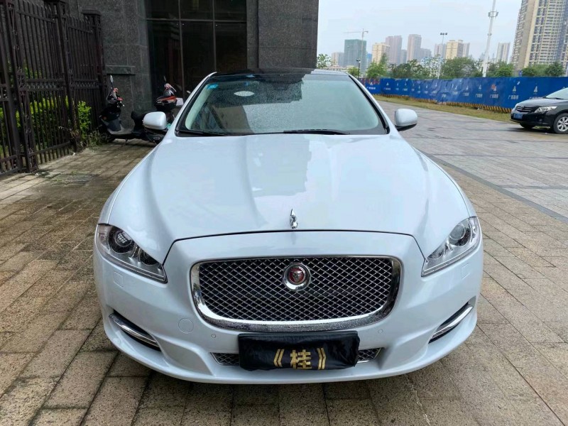 南寧16年捷豹XJL1