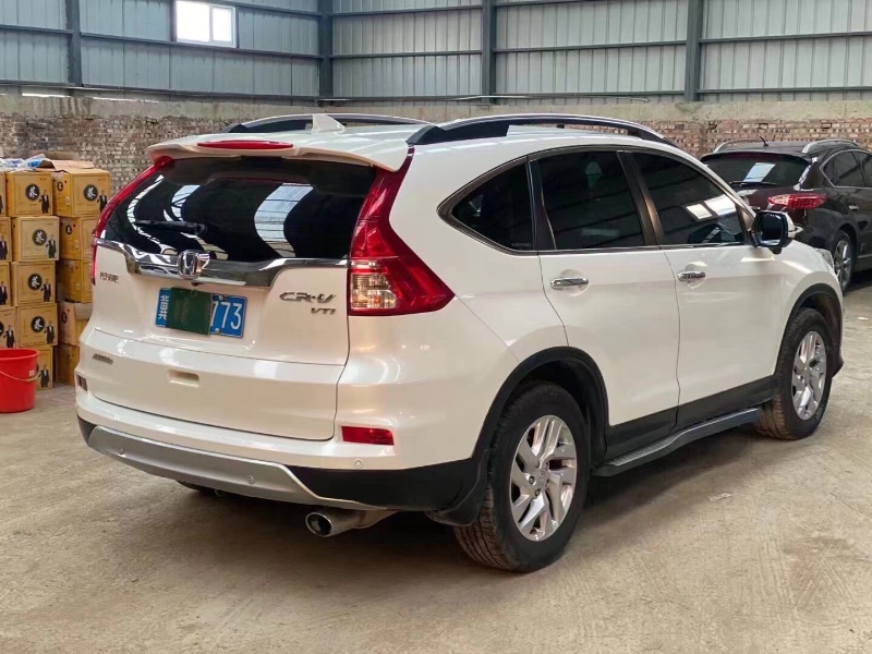 承德16年本田CR-V9