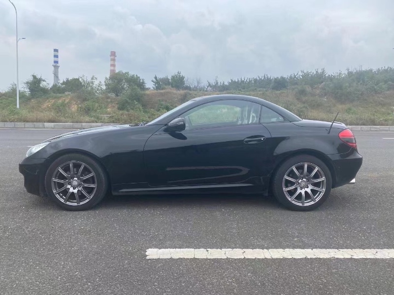 日照10年奔馳SLK5