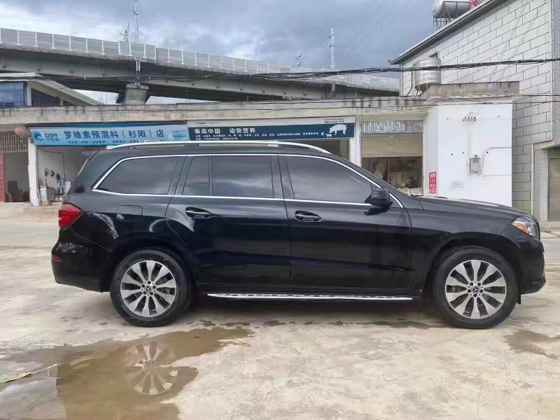 昆明18年奔馳GLS3