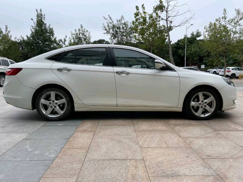 東莞14年奔騰B703