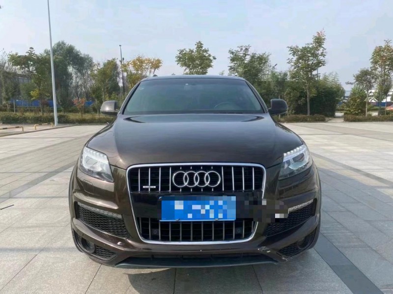 濟寧11年奧迪Q71
