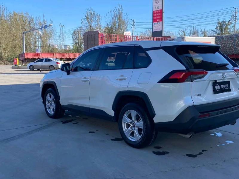 保定20年豐田RAV49