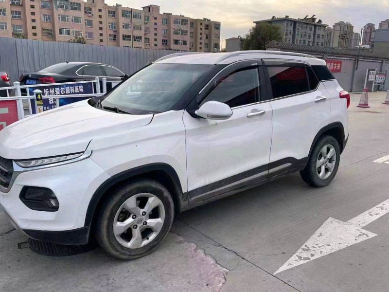 煙臺17年寶駿5102