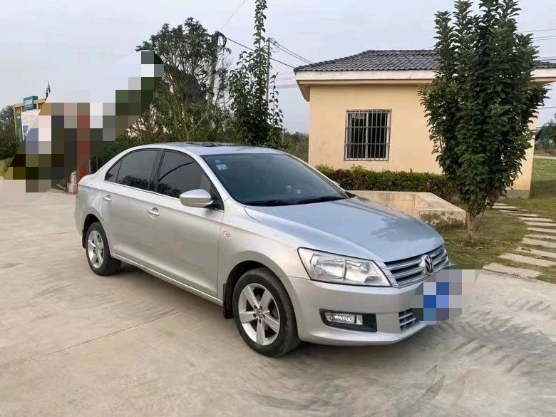 徐州13年大眾桑塔納2