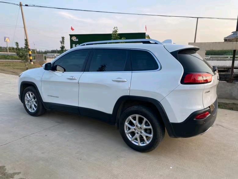 徐州19年Jeep自由光5