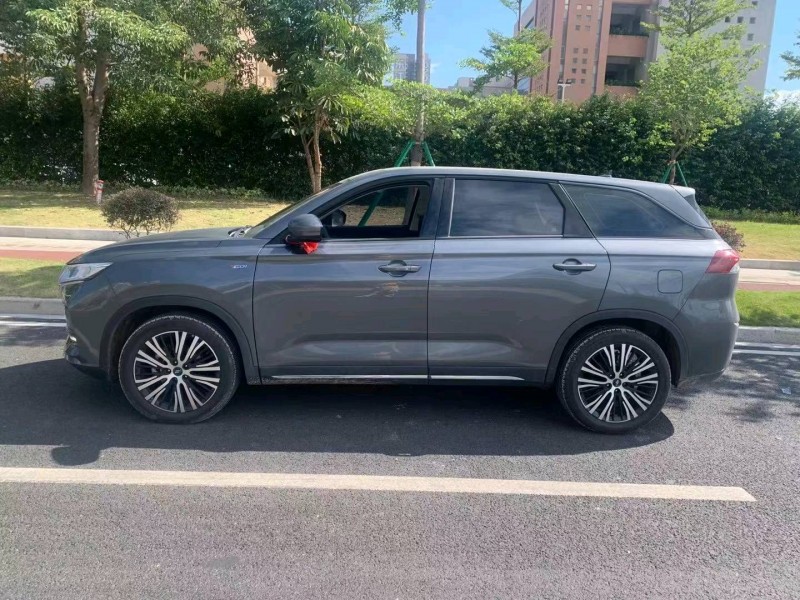 珠海21年長安汽車歐尚4