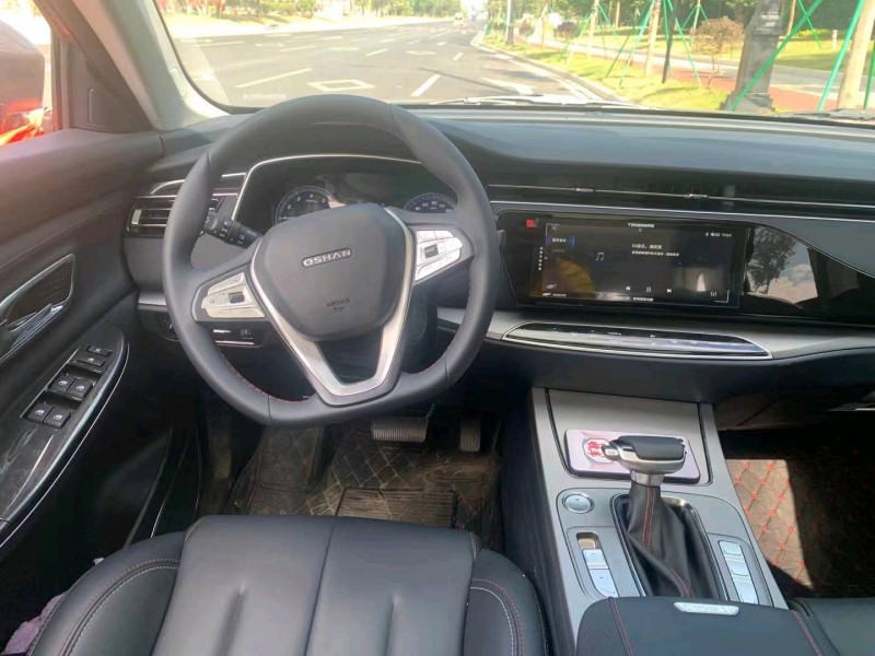 珠海21年長安汽車歐尚8