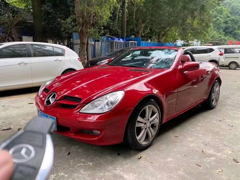 中山11年奔馳SLK2