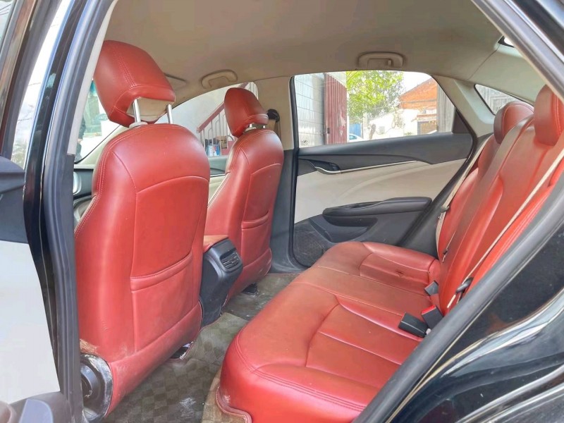 济宁16年别克英朗GT4