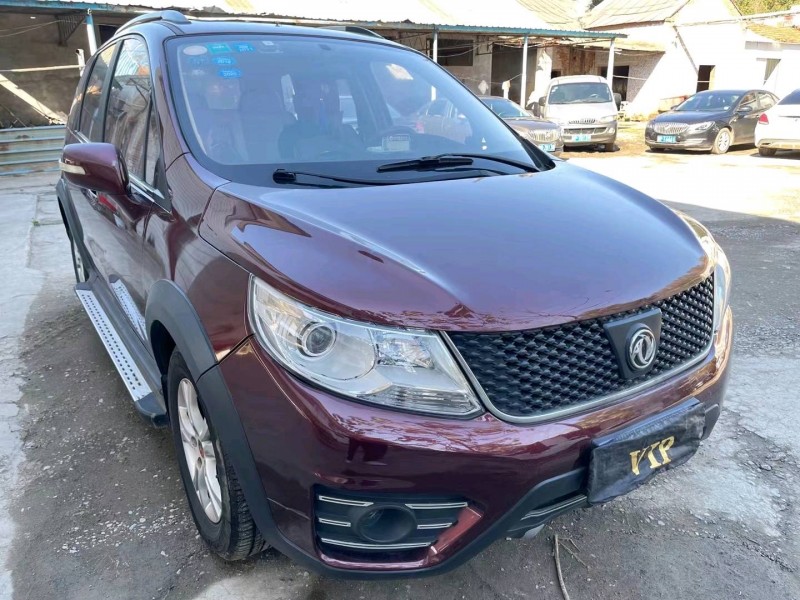 济宁15年东风景逸9