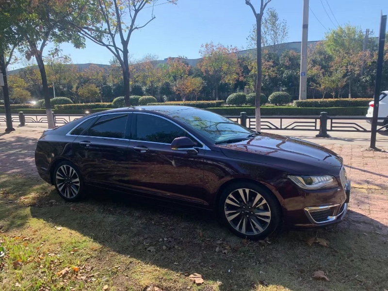 銅陵18年林肯MKZ8